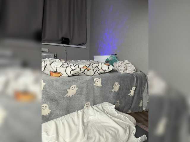 daddySgirl9's BongaCams show and profile