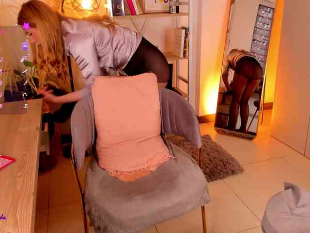 juli-arboleda webcam