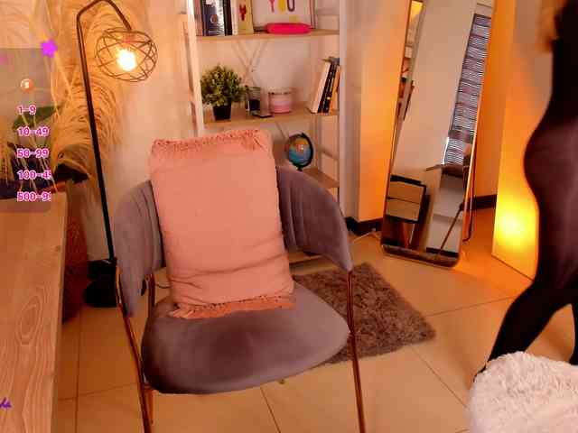 juli-arboleda webcam