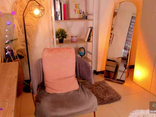 juli-arboleda webcam