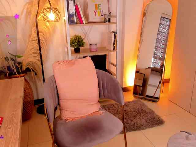 juli-arboleda webcam