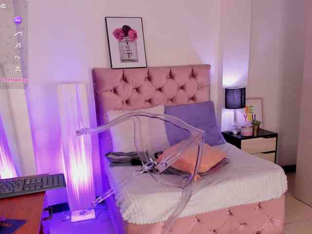 juli-arboleda webcam