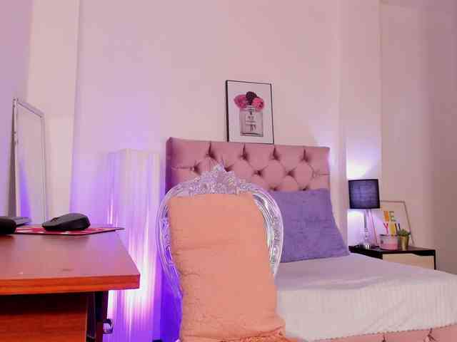 juli-arboleda webcam