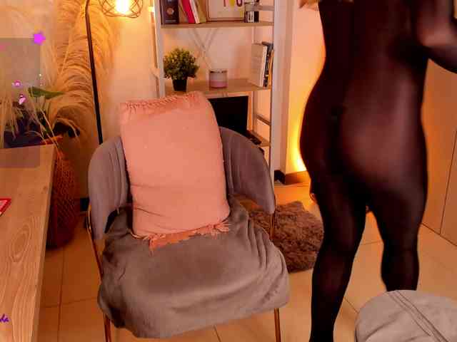 love-melody Live Webcam on BongaCams