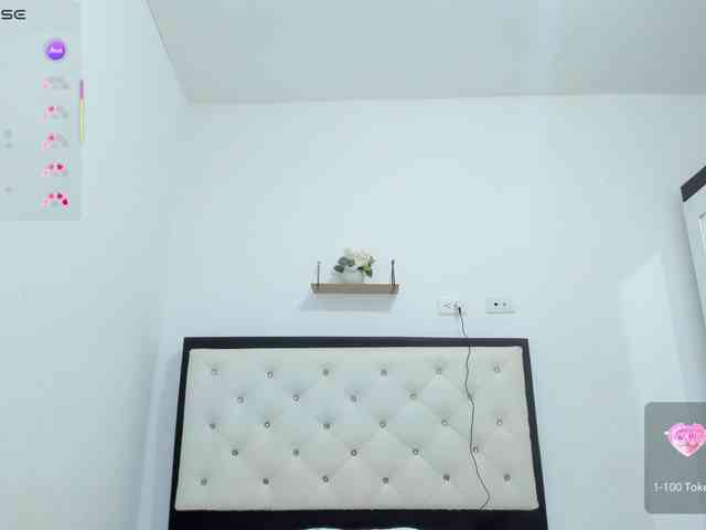 CuteLatinax webcam