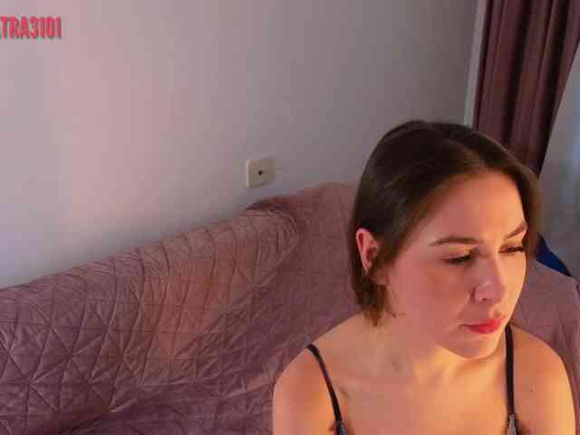 Cleopatra3101 webcam