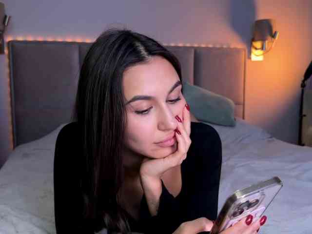 YESSASHA webcam
