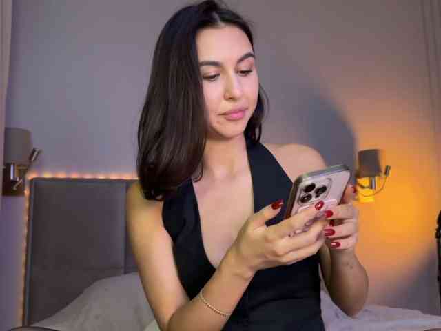 YESSASHA webcam