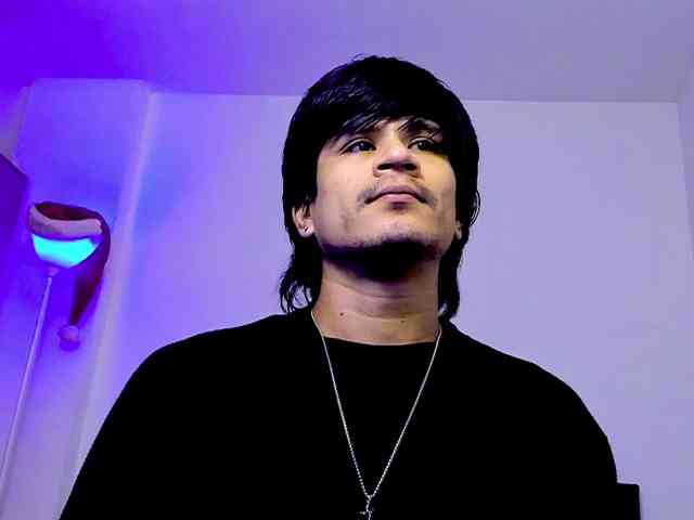 eiden-allenx1 eiden-allenx1