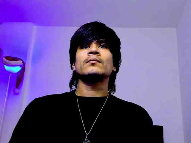 eiden-allenx1 eiden-allenx1