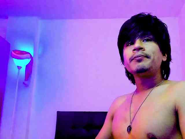 eiden-allenx1 eiden-allenx1