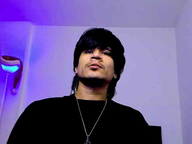 eiden-allenx1 eiden-allenx1