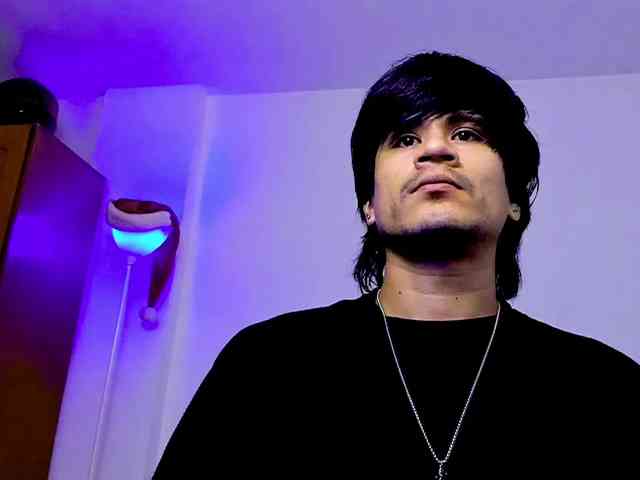 eiden-allenx1 eiden-allenx1