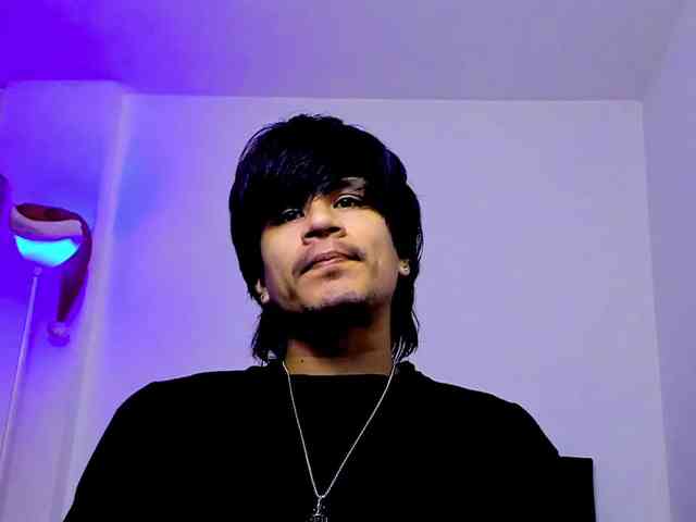 eiden-allenx1 eiden-allenx1