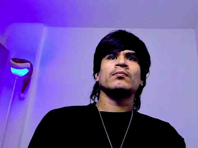 eiden-allenx1 eiden-allenx1