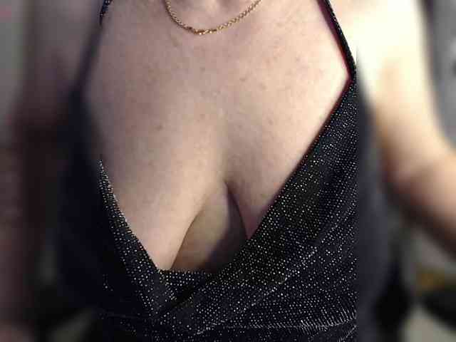 --DiAnna webcam