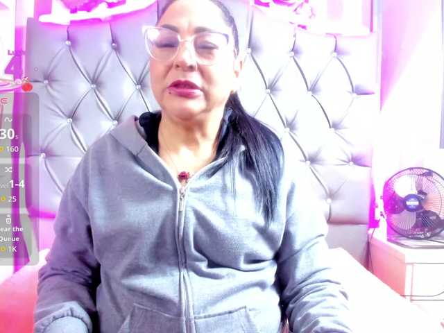  Keyla-Ruiz chat room