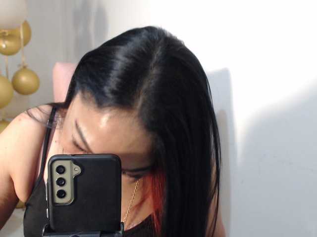 Keyla-Ruiz's BongaCams show and profile