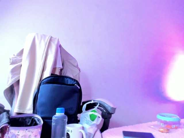 Keyla-Ruiz's BongaCams show and profile