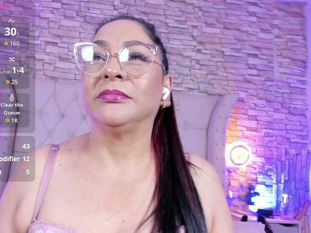 Keyla-Ruiz's BongaCams show and profile