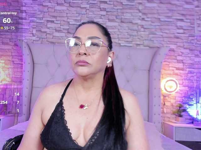 Keyla-Ruiz live cam profile