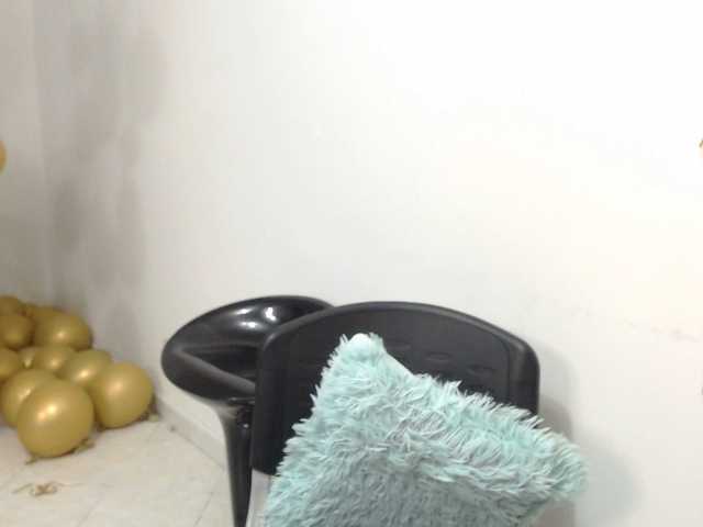 Keyla-Ruiz's BongaCams show and profile