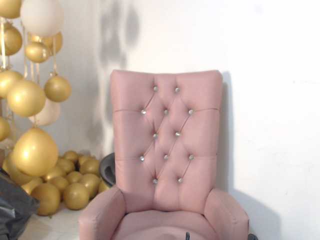 Keyla-Ruiz's BongaCams show and profile