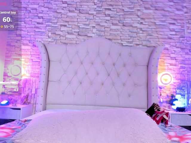 Keyla-Ruiz's BongaCams show and profile