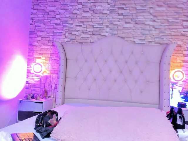 Keyla-Ruiz's BongaCams show and profile