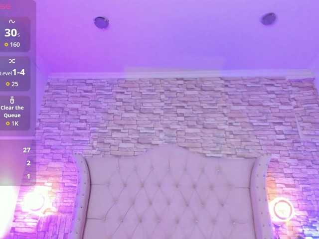 go to chat with Keyla-Ruiz