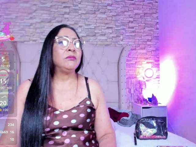 Keyla-Ruiz's BongaCams show and profile