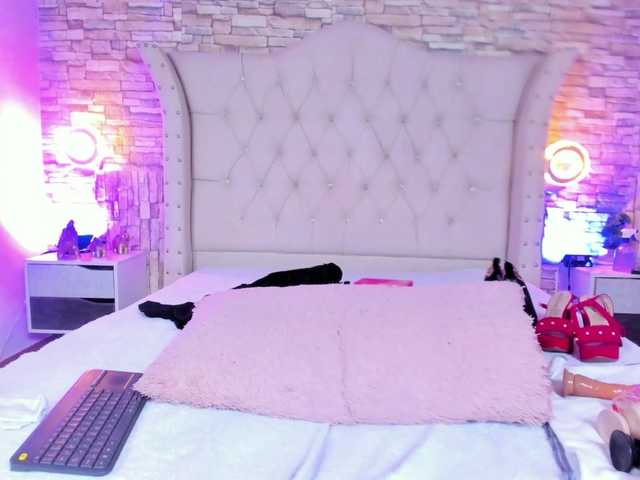 Keyla-Ruiz's BongaCams show and profile