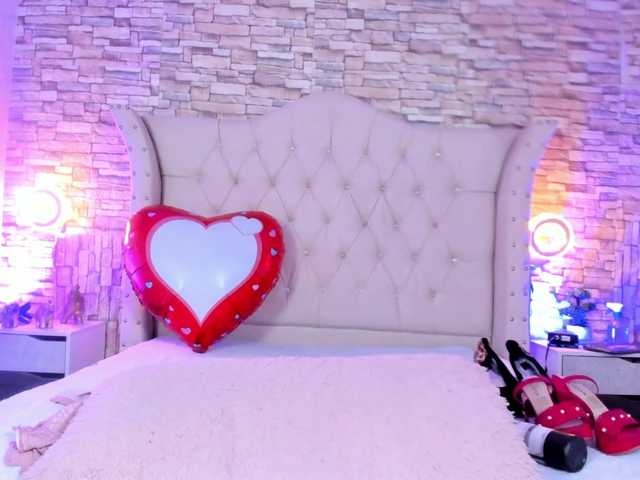 Keyla-Ruiz's BongaCams show and profile