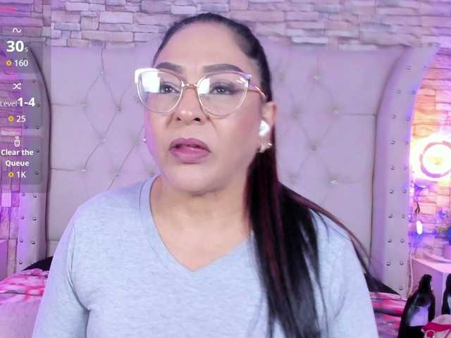 Keyla-Ruiz live cam profile