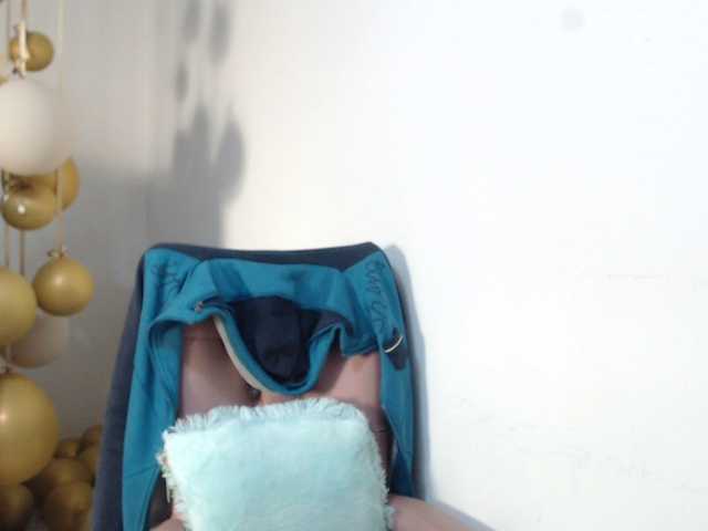 Keyla-Ruiz's BongaCams show and profile