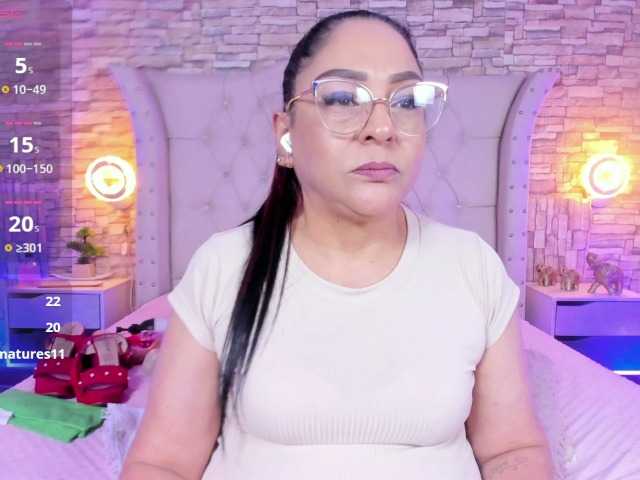 Keyla-Ruiz's BongaCams show and profile