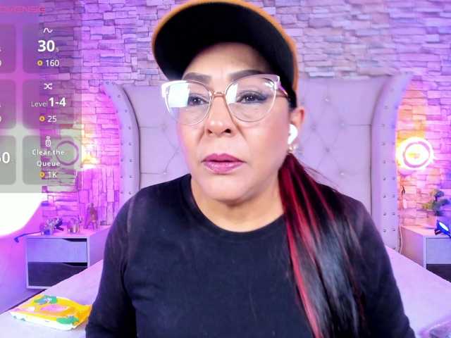 Keyla-Ruiz's BongaCams show and profile