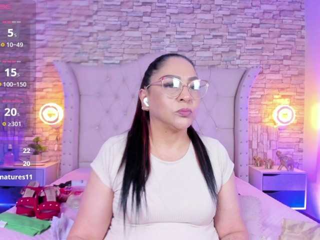 Keyla-Ruiz's BongaCams show and profile