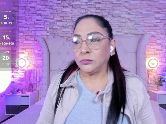 Keyla-Ruiz live cam profile