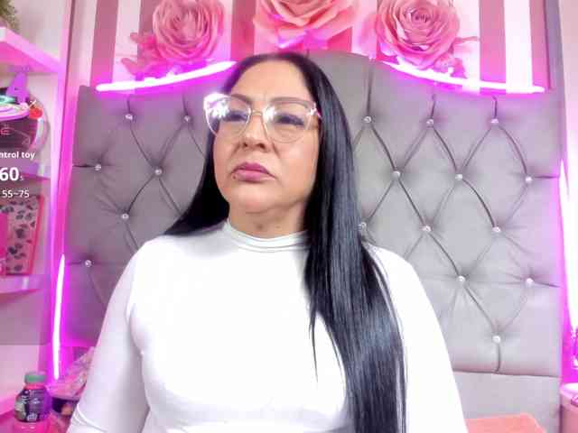 Keyla-Ruiz webcam