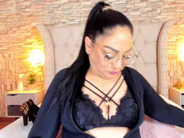 Keyla-Ruiz webcam