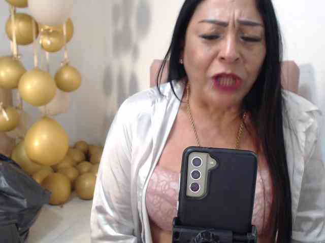 Keyla-Ruiz webcam