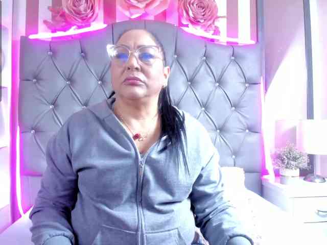 Keyla-Ruiz webcam
