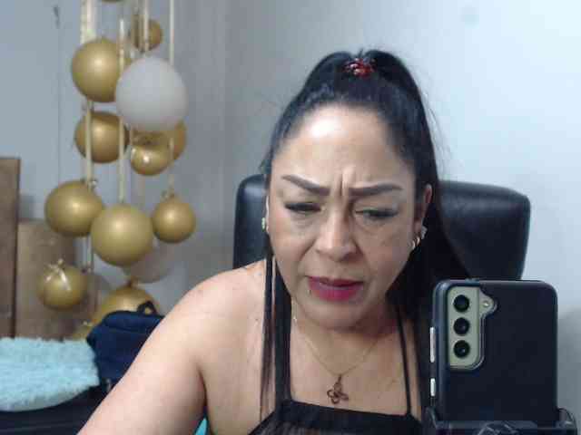Keyla-Ruiz webcam
