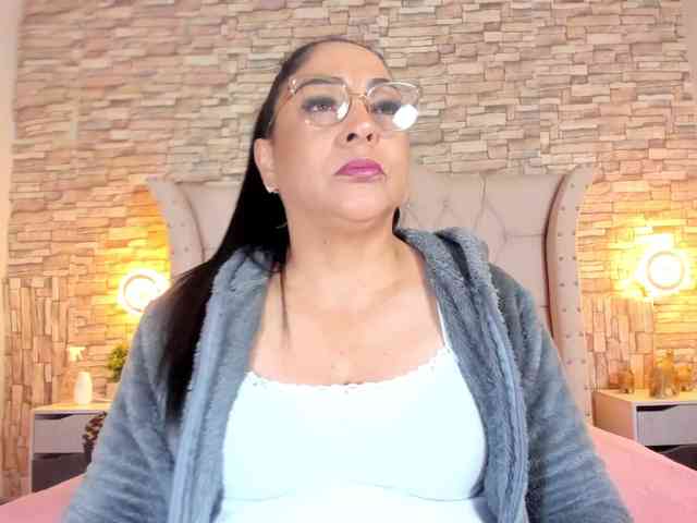 Keyla-Ruiz webcam