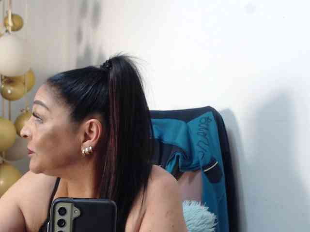 Keyla-Ruiz Live Webcam on BongaCams