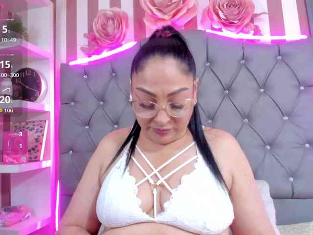 Keyla-Ruiz webcam