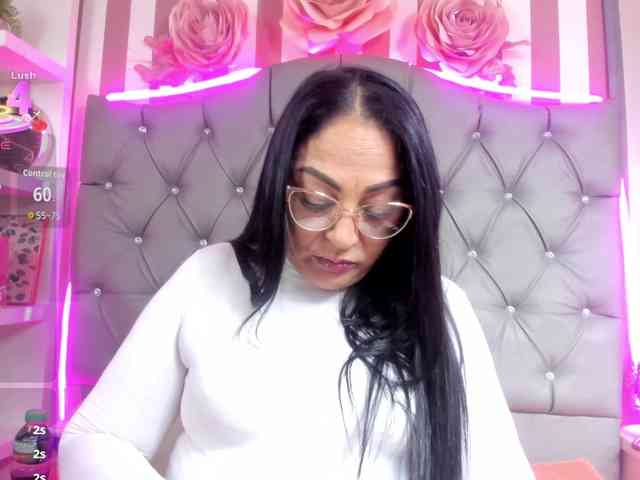 Keyla-Ruiz webcam