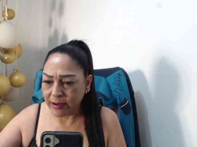 Keyla-Ruiz Live Webcam on BongaCams