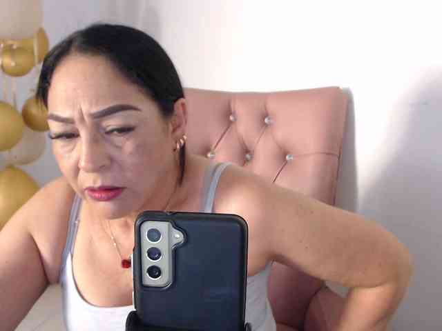 Keyla-Ruiz webcam